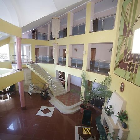 Sonyachna Polyana Hotel Exterior foto