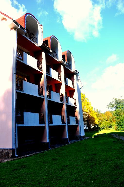 Sonyachna Polyana Hotel Exterior foto
